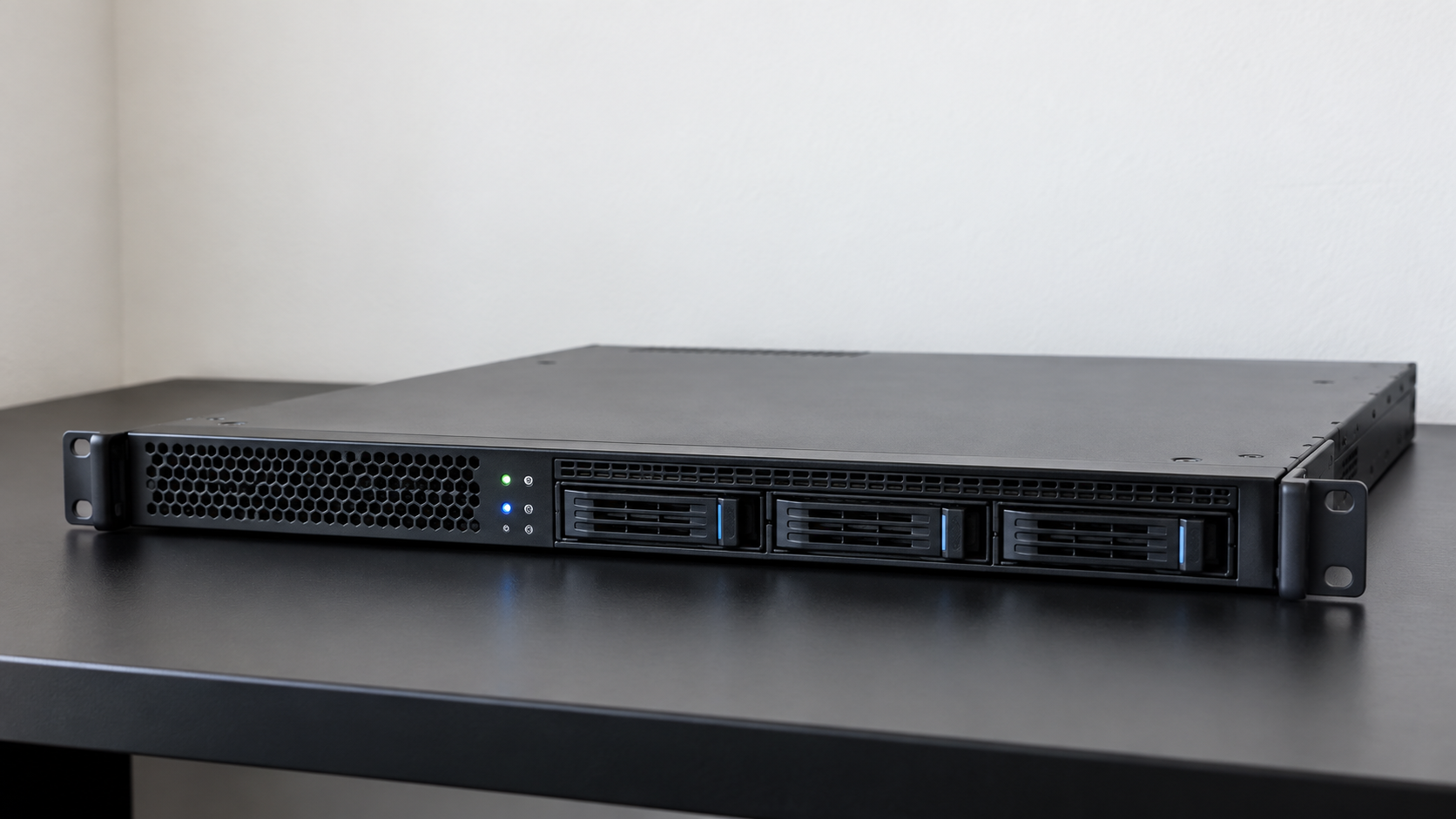 Serverové zázemí pro SEO a AI analytický nástroj